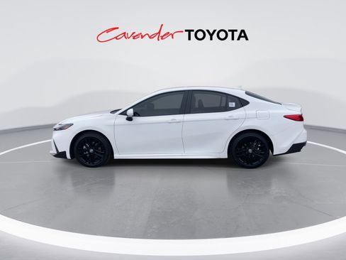 Certified 2026 Toyota Camry SE image 5