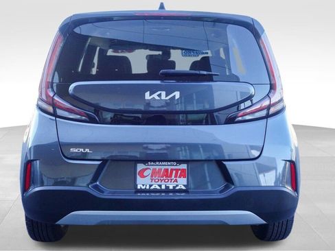 Used 2023 Kia Soul LX w/ Option Group 015 image 7