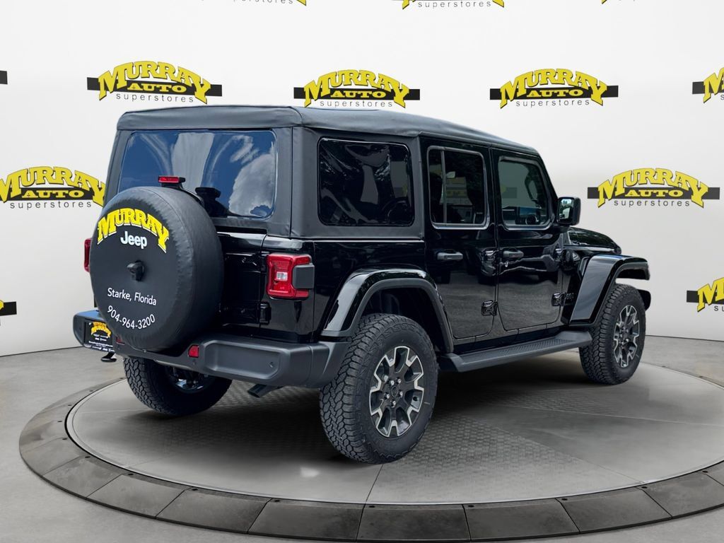 New 2025 Jeep Wrangler Unlimited Sahara AWD/4WD image 5