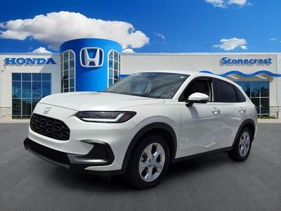 Used 2025 Honda HR-V LX