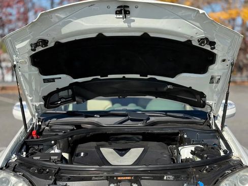 Used 2010 Mercedes-Benz ML 350 BlueTEC 4MATIC image 29