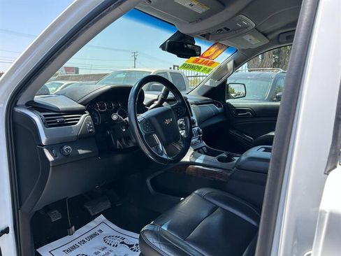 Used 2018 Chevrolet Tahoe LT RWD image 11
