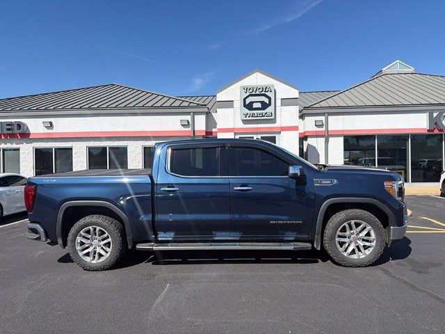 Used 2021 GMC Sierra 1500 SLT w/ SLT Premium Package AWD/4WD image 11
