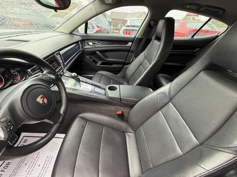 Used 2012 Porsche Panamera RWD image 10