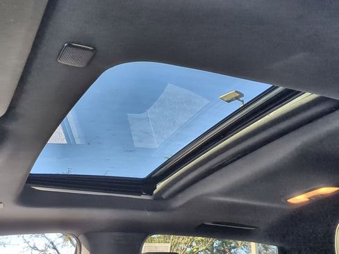 New 2026 GMC Canyon Denali image 19