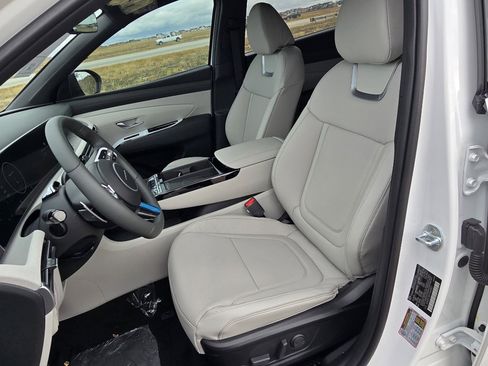 New 2026 Hyundai Tucson Limited image 23