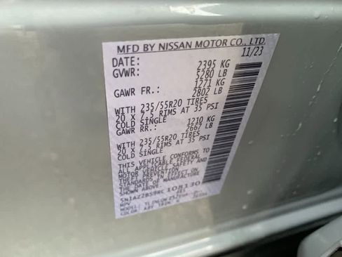 Used 2024 Nissan Murano SV w/ SV Midnight Edition Package image 30