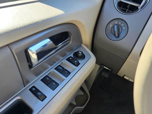 Used 2014 Ford Expedition EL XL image 20