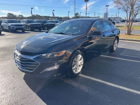 Used 2024 Chevrolet Malibu LT image 4