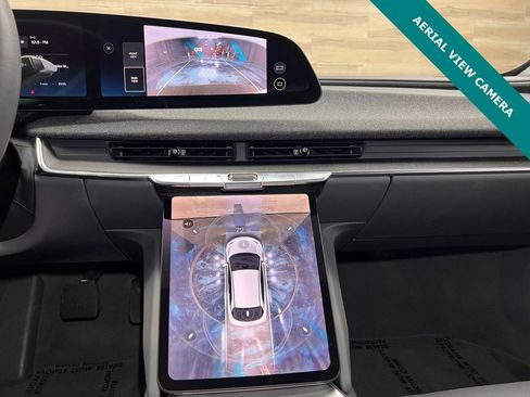 Used 2025 Lucid Air Touring image 6
