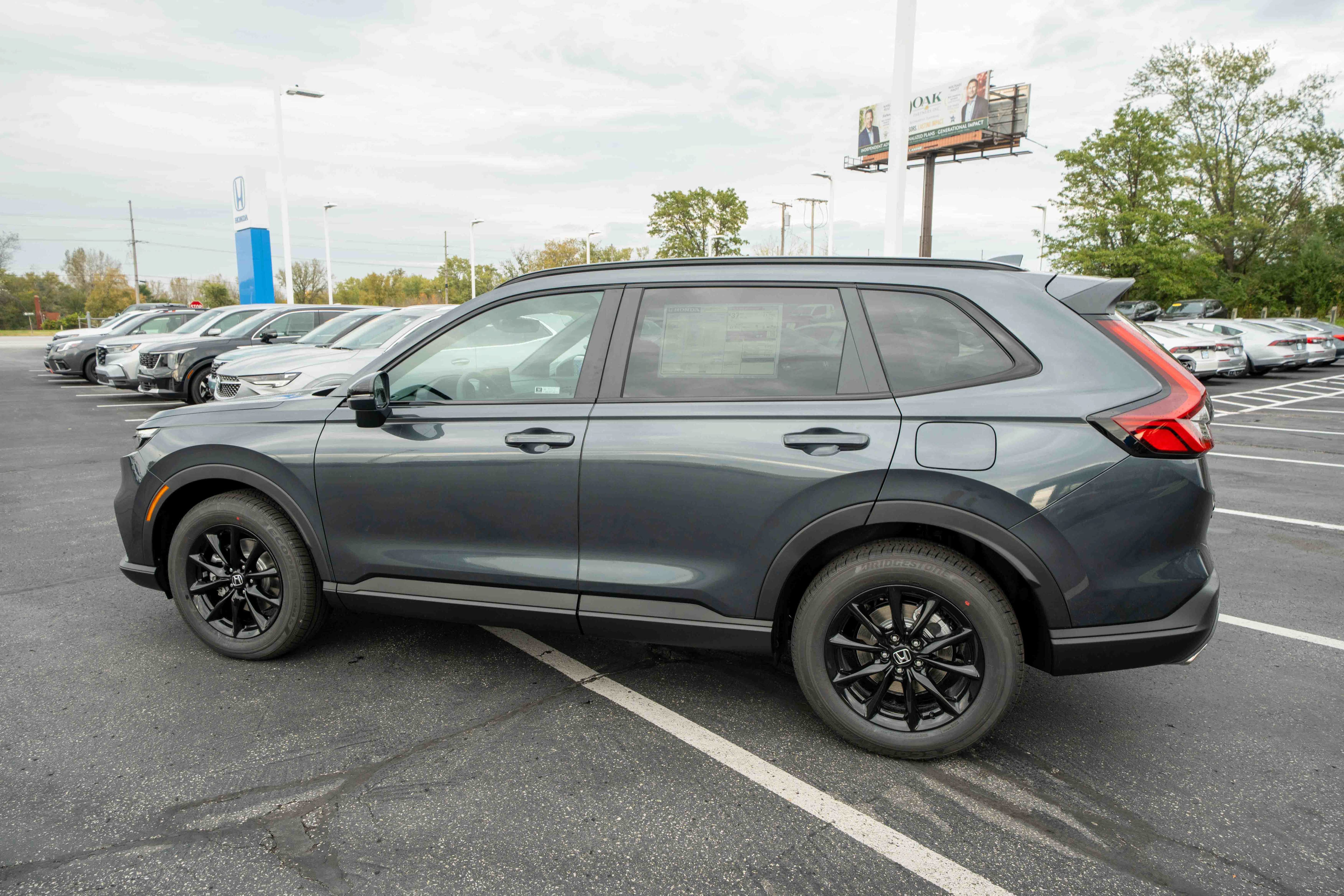 New 2027 Honda CR-V Sport-L image 4