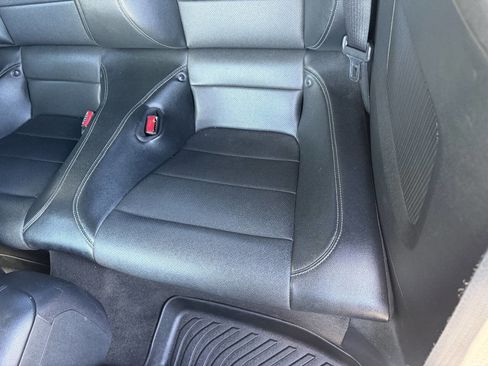 Used 2017 Ford Mustang Premium RWD image 18