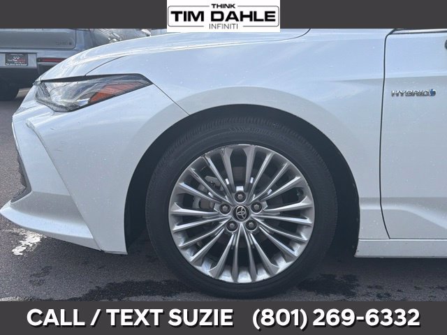 Used 2021 Toyota Avalon Limited w/ Advanced Safety Package FWD image 7