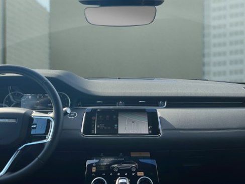 Used 2023 Land Rover Range Rover Evoque R-Dynamic SE image 27