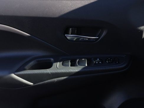 Certified 2024 Nissan Versa SV image 23