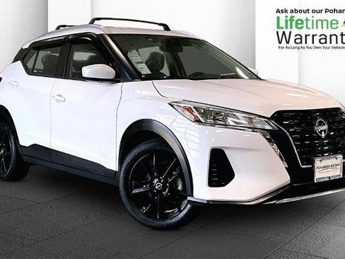 Certified 2023 Nissan Kicks SV FWD image 1