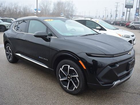 Used 2024 Chevrolet Equinox EV LT image 10