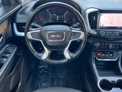 Used 2018 GMC Terrain SLE w/ Driver Convenience Package FWD image 16