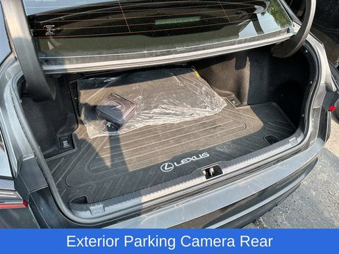 Used 2022 Lexus IS 350 F Sport AWD/4WD image 6