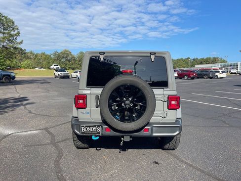 Used 2022 Jeep Wrangler Unlimited Sahara 4xe w/ Cold Weather Group image 15