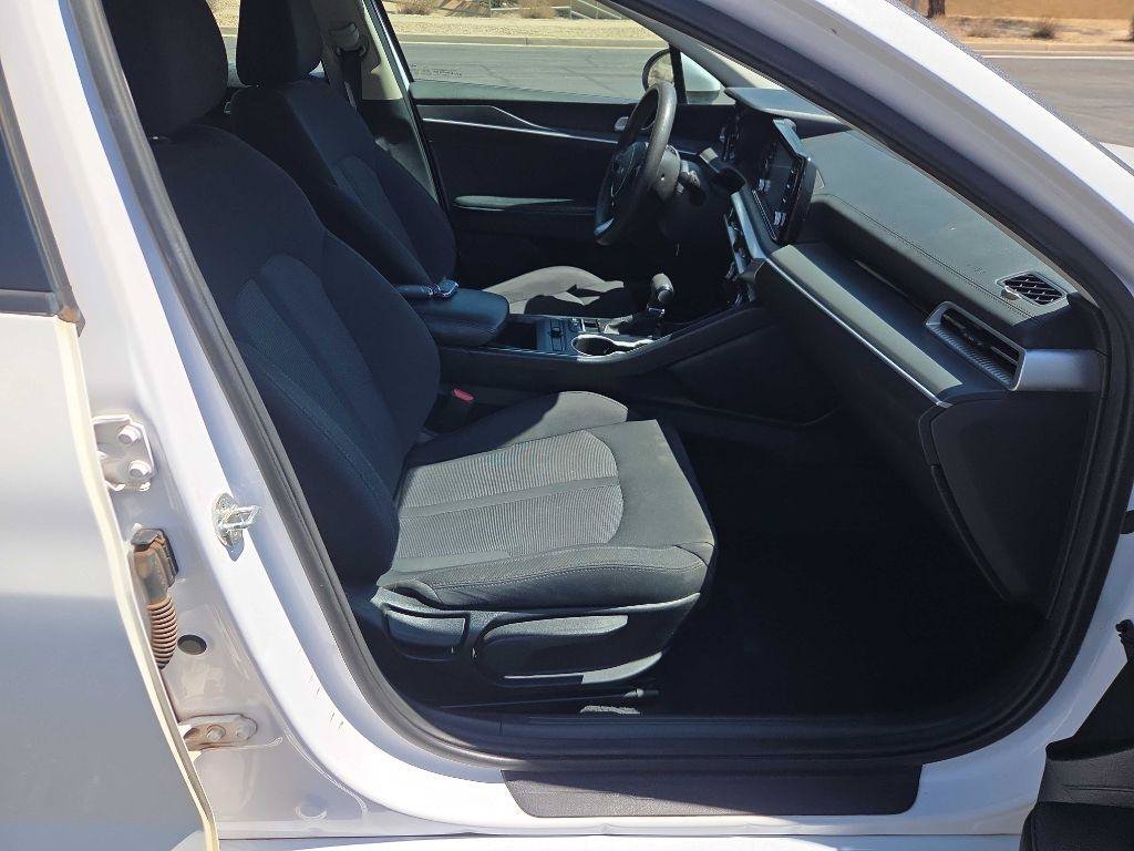 Used 2022 Kia K5 LXS FWD image 25