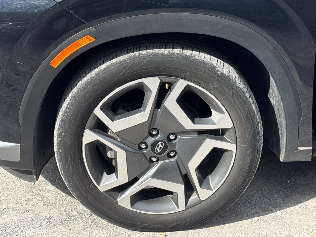 Used 2024 Hyundai Palisade Limited AWD/4WD image 27