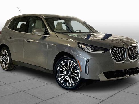 Used 2026 BMW X3 xDrive30 w/ Convenience Package image 2