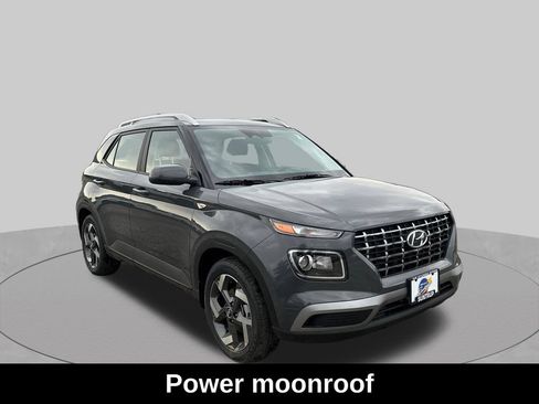 Used 2026 Hyundai Venue SEL FWD image 9