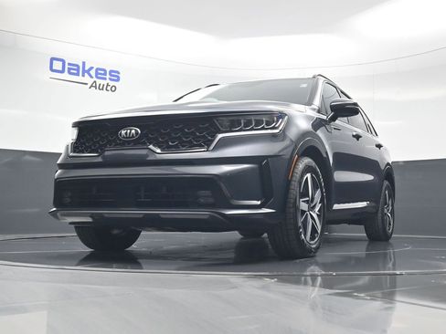 Used 2021 Kia Sorento EX w/ Panoramic Sunroof Package FWD image 44