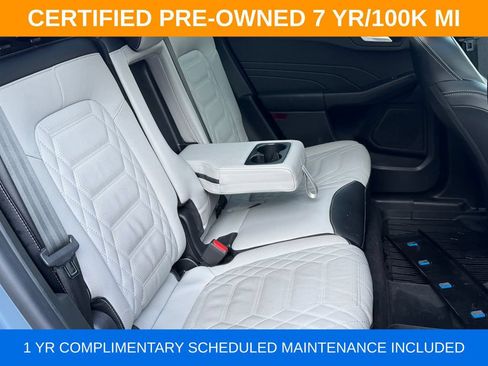 Used 2023 Ford Escape Platinum w/ Premium Technology Package AWD/4WD image 24