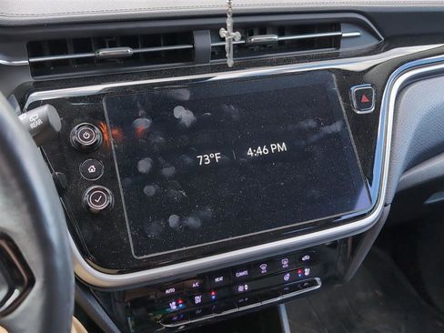 Used 2022 Chevrolet Bolt EUV Premier w/ Sun & Sound Package FWD image 6