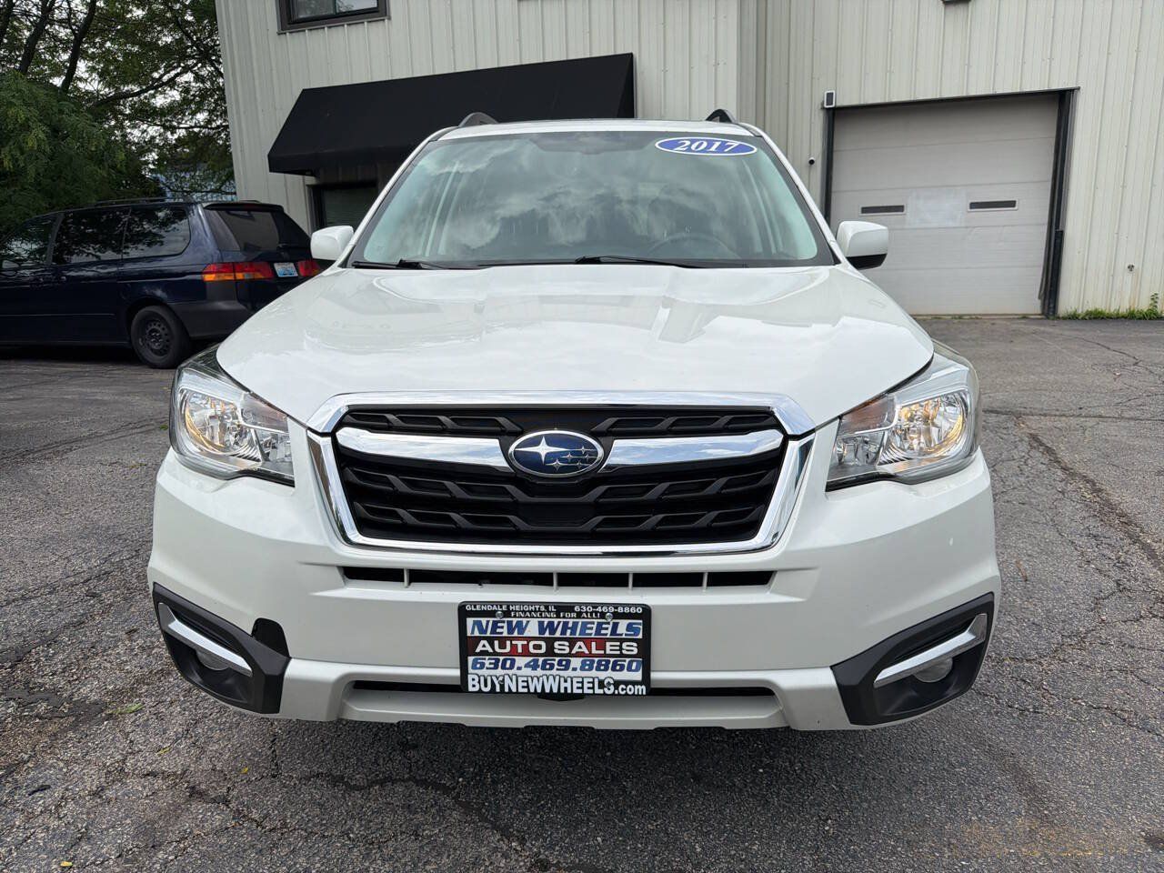 Used 2017 Subaru Forester 2.5i Limited w/ Protection Package #2 AWD/4WD image 2