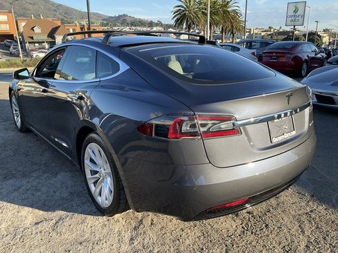 Used 2019 Tesla Model S Long Range image 82
