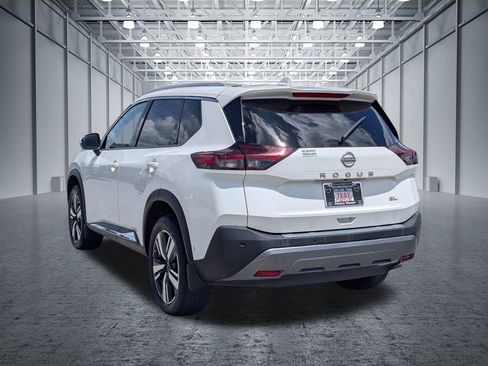Certified 2023 Nissan Rogue SL w/ SL Premium Package FWD image 11