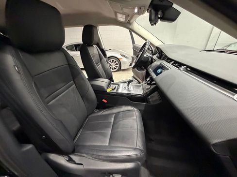 Used 2020 Land Rover Range Rover Evoque S AWD/4WD image 33