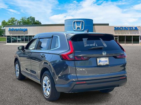 Certified 2025 Honda CR-V LX image 5