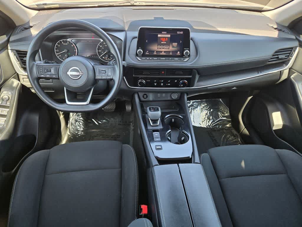 Used 2024 Nissan Rogue S FWD image 9