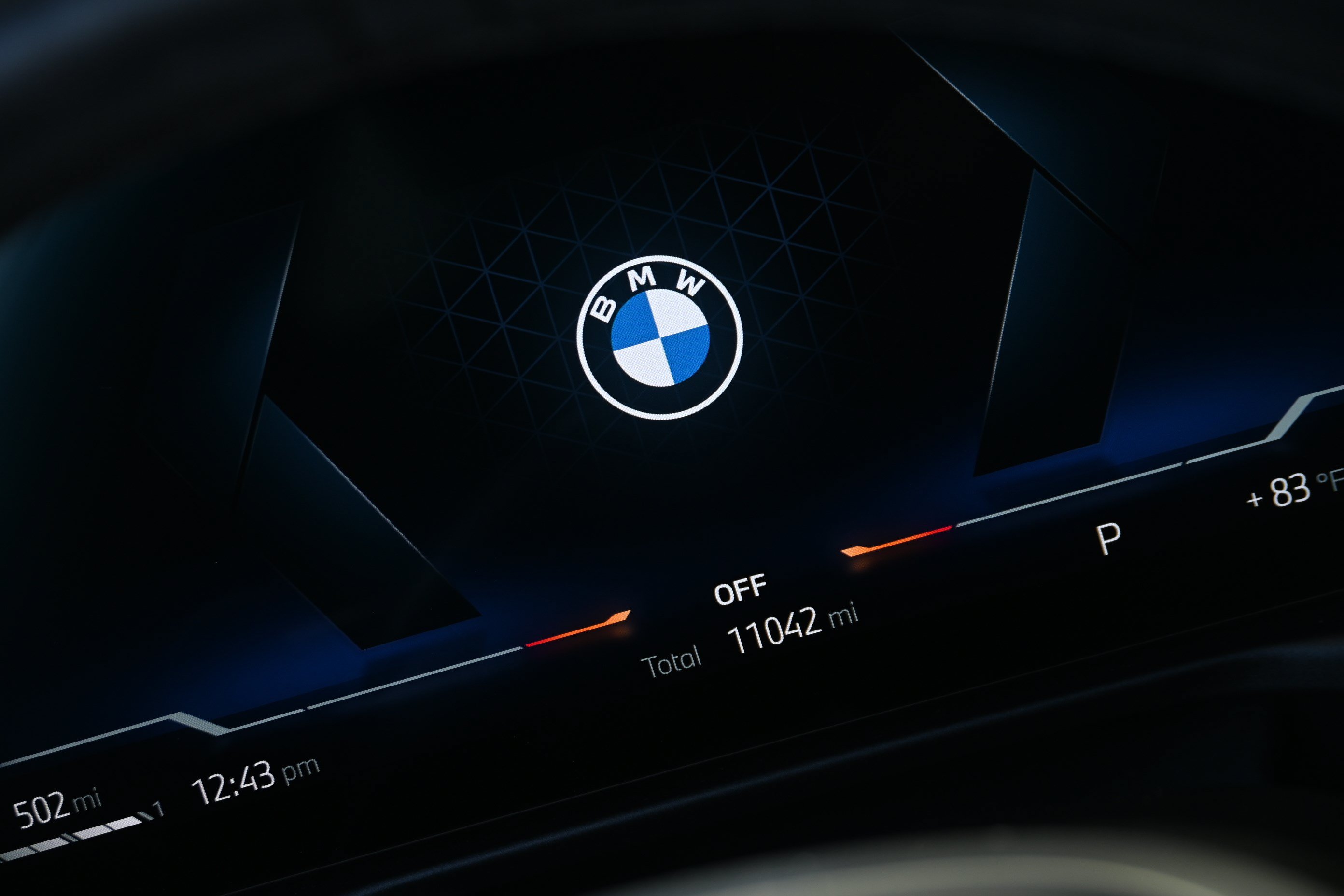 Certified 2025 BMW 430i Coupe w/ M Sport Package RWD image 33