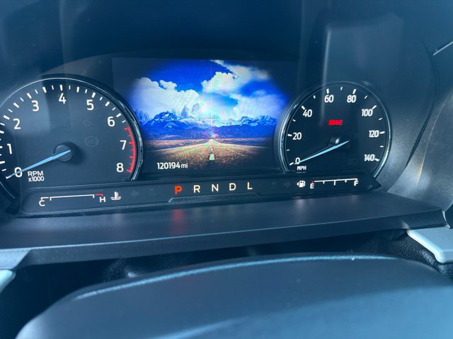 Used 2022 Ford Explorer XLT AWD/4WD image 13