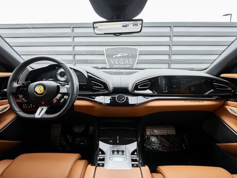 Used 2025 Ferrari Purosangue image 61