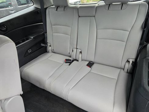 Used 2017 Honda Pilot EX-L image 27