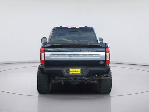 Used 2022 Ford F250 Platinum w/ FX4 Off-Road Package AWD/4WD image 7