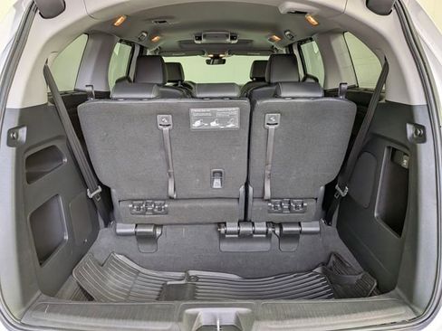 Used 2023 Honda Odyssey Touring image 13