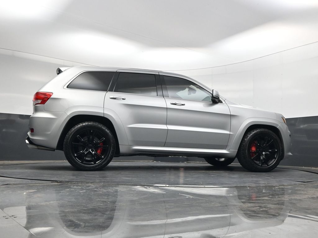 Used 2012 Jeep Grand Cherokee SRT8 w/ Luxury Group II AWD/4WD image 41