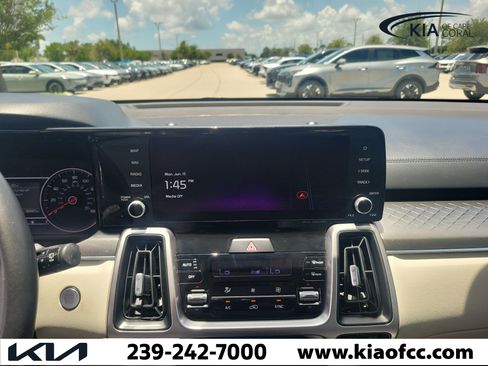 Certified 2023 Kia Sorento S w/ Panoramic Sunroof Package FWD image 21