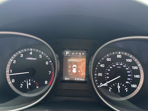 Used 2018 Hyundai Santa Fe Sport AWD/4WD image 24