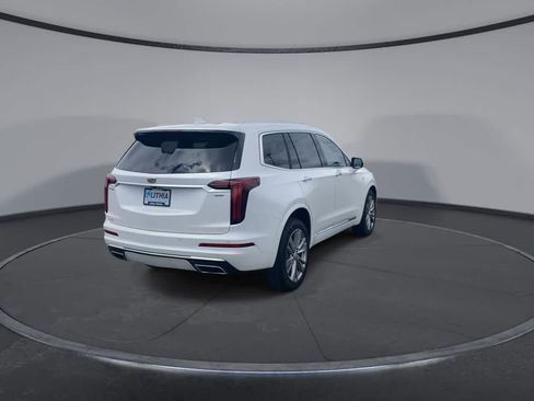 Used 2023 Cadillac XT6 Premium Luxury AWD/4WD image 9