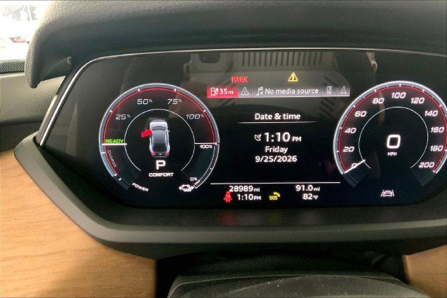 Used 2023 Audi e-tron GT Premium Plus AWD/4WD image 9