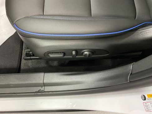 New 2026 Buick Envista Sport Touring w/ Convenience I Package FWD image 13