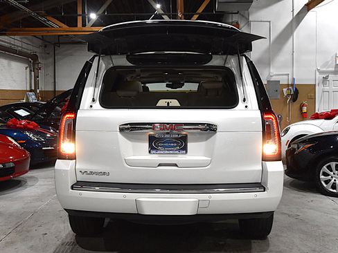 Used 2017 GMC Yukon Denali w/ Open Road Package image 54
